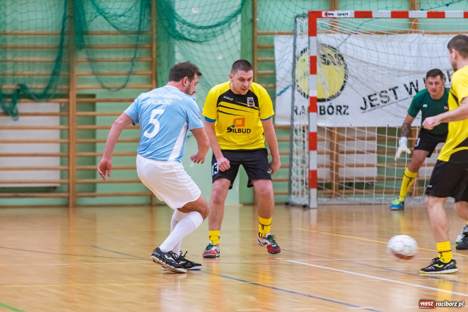 Zdjęcie w galerii na portalu naszraciborz.pl: V Memoriał im. Jana Staniendy. Sędziowie Podokręgu Racibórz znów najlepsi [FOTO] wiadomości z regionu