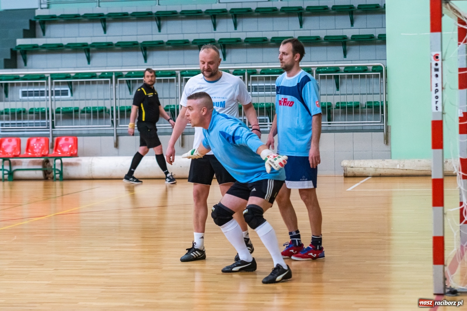 Zdjęcie w galerii na portalu naszraciborz.pl: V Memoriał im. Jana Staniendy. Sędziowie Podokręgu Racibórz znów najlepsi [FOTO] wiadomości z regionu