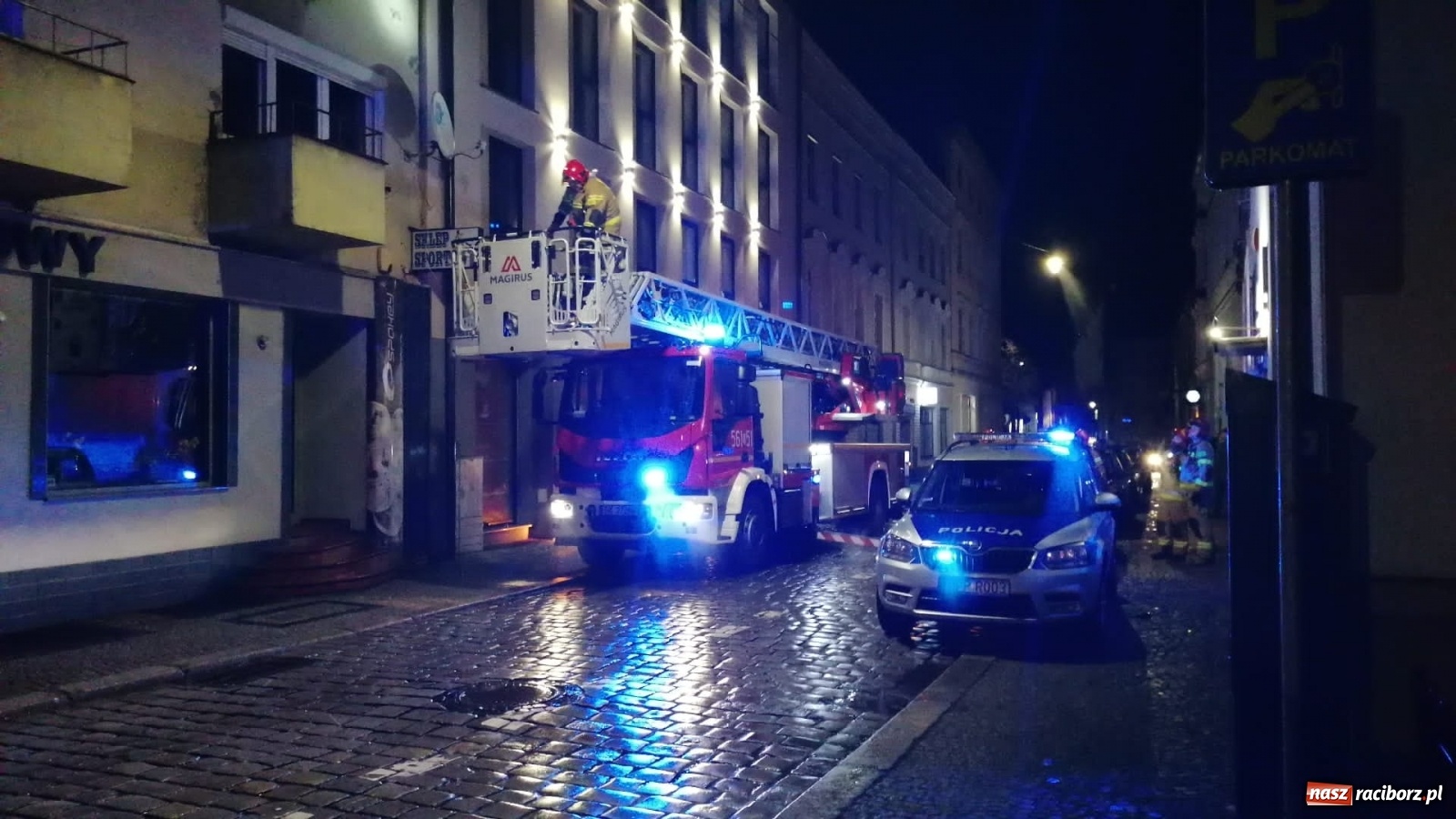 Zdjęcie w galerii na portalu naszraciborz.pl: Cztery zastępy w akcji na Chopina w Raciborzu [FOTO i WIDEO] wiadomości z regionu