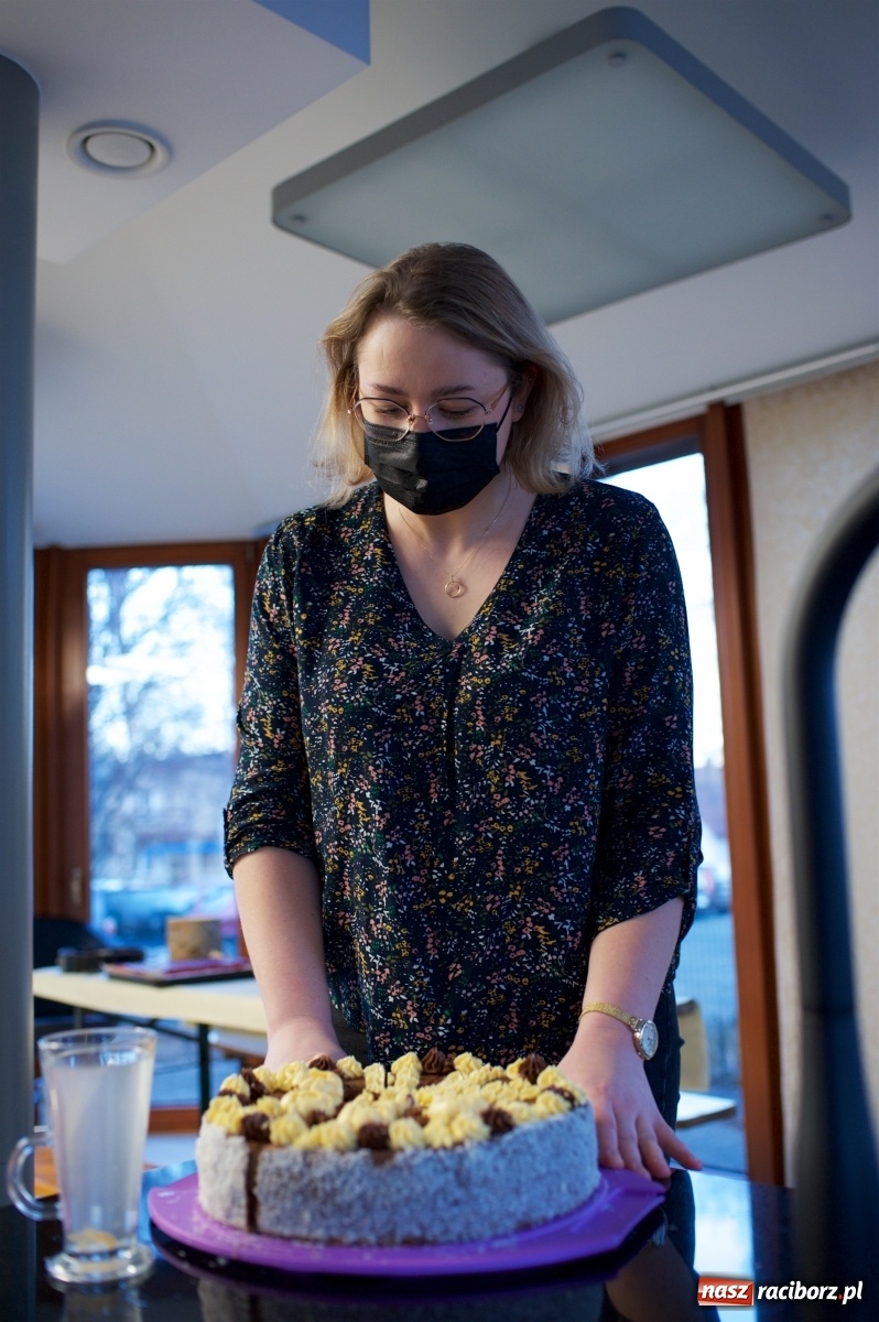 Zdjęcie w galerii na portalu naszraciborz.pl: 30. finał WOŚP w tworkowskim studiu Luiza wiadomości z regionu