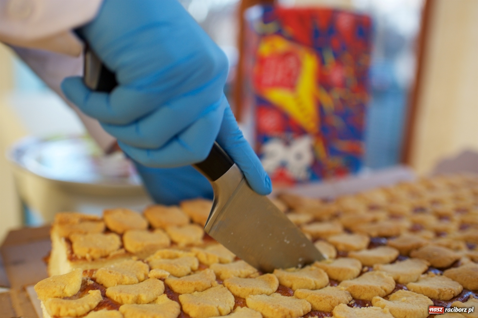 Zdjęcie w galerii na portalu naszraciborz.pl: 30. finał WOŚP w tworkowskim studiu Luiza wiadomości z regionu