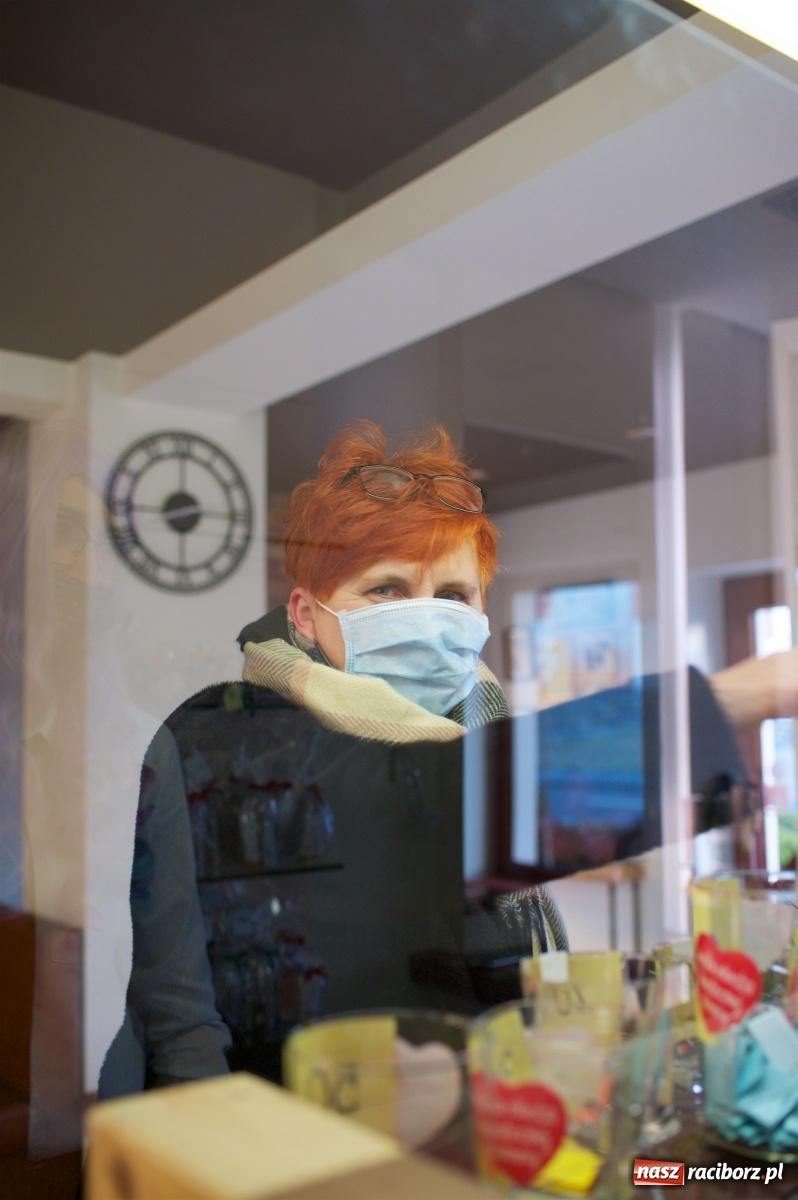 Zdjęcie w galerii na portalu naszraciborz.pl: 30. finał WOŚP w tworkowskim studiu Luiza wiadomości z regionu