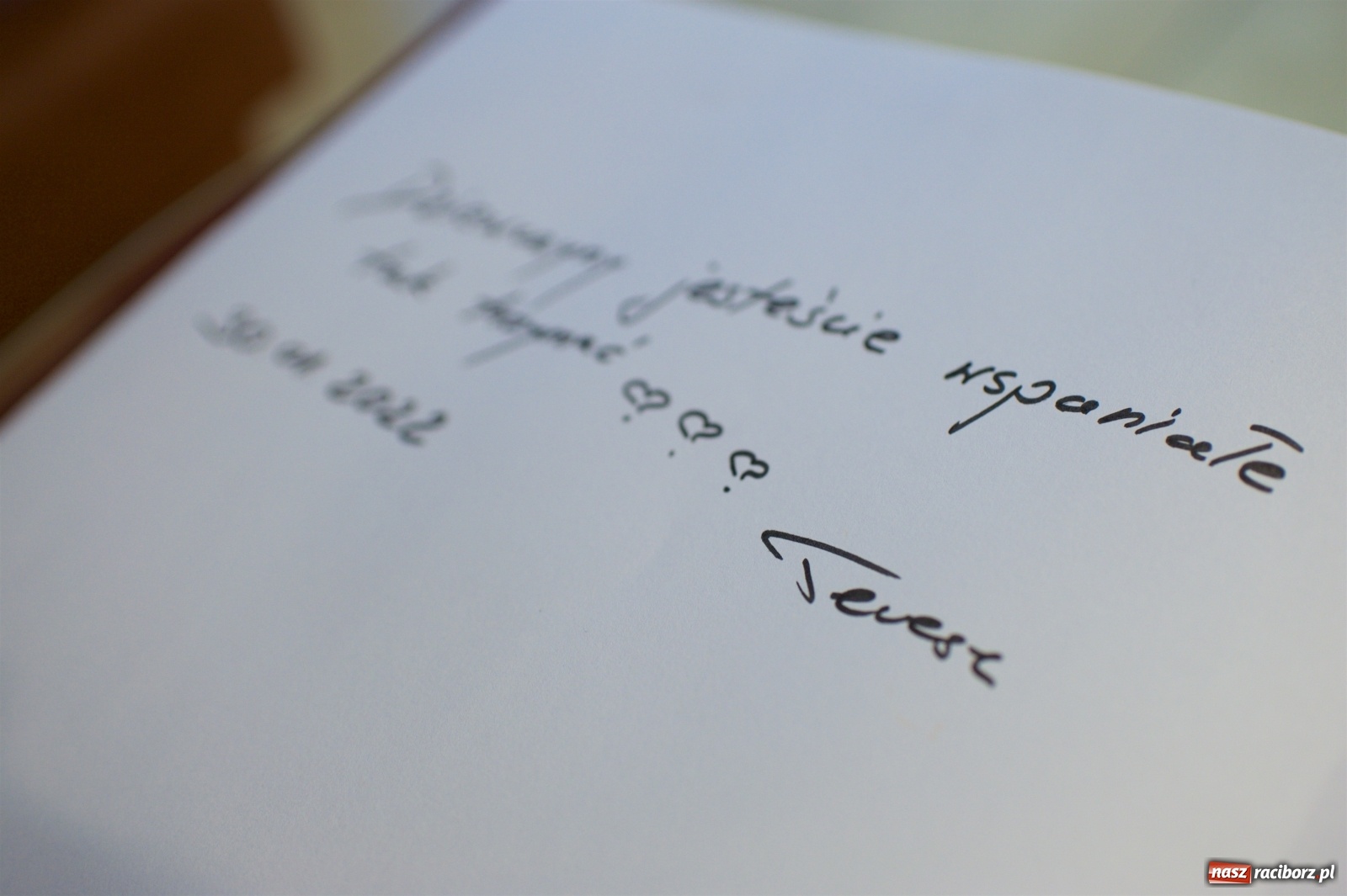 Zdjęcie w galerii na portalu naszraciborz.pl: 30. finał WOŚP w tworkowskim studiu Luiza wiadomości z regionu