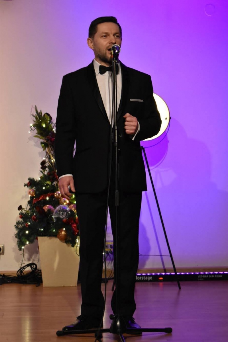 Zdjęcie w galerii na portalu naszraciborz.pl: Operetkowe szlagiery i nie tylko zabrzmiały na zamku wiadomości z regionu