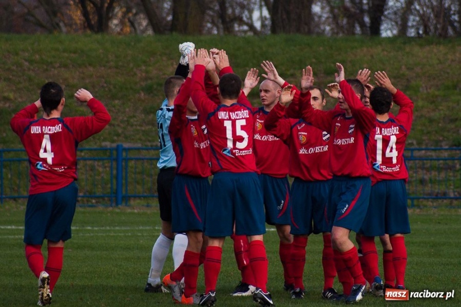 Zdjęcie w galerii na portalu naszraciborz.pl: Zagrali jak nigdy, przegrali jak zwykle wiadomości z regionu