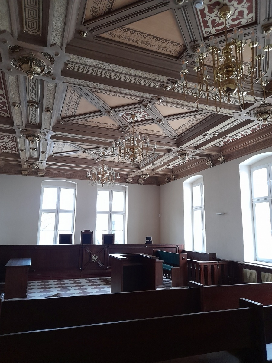 Zdjęcie w galerii na portalu naszraciborz.pl: Sąd przy Wojska Polskiego gotowy na otwarcie. Odnowione wnętrza imponują [FOTO] wiadomości z regionu
