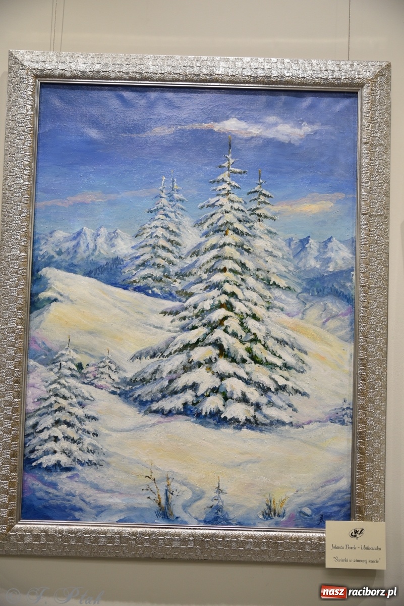 Zdjęcie w galerii na portalu naszraciborz.pl: Nie prosimy o litość. Sztuka artystów malujących ustami i nogami pokazana w Raciborzu wiadomości z regionu