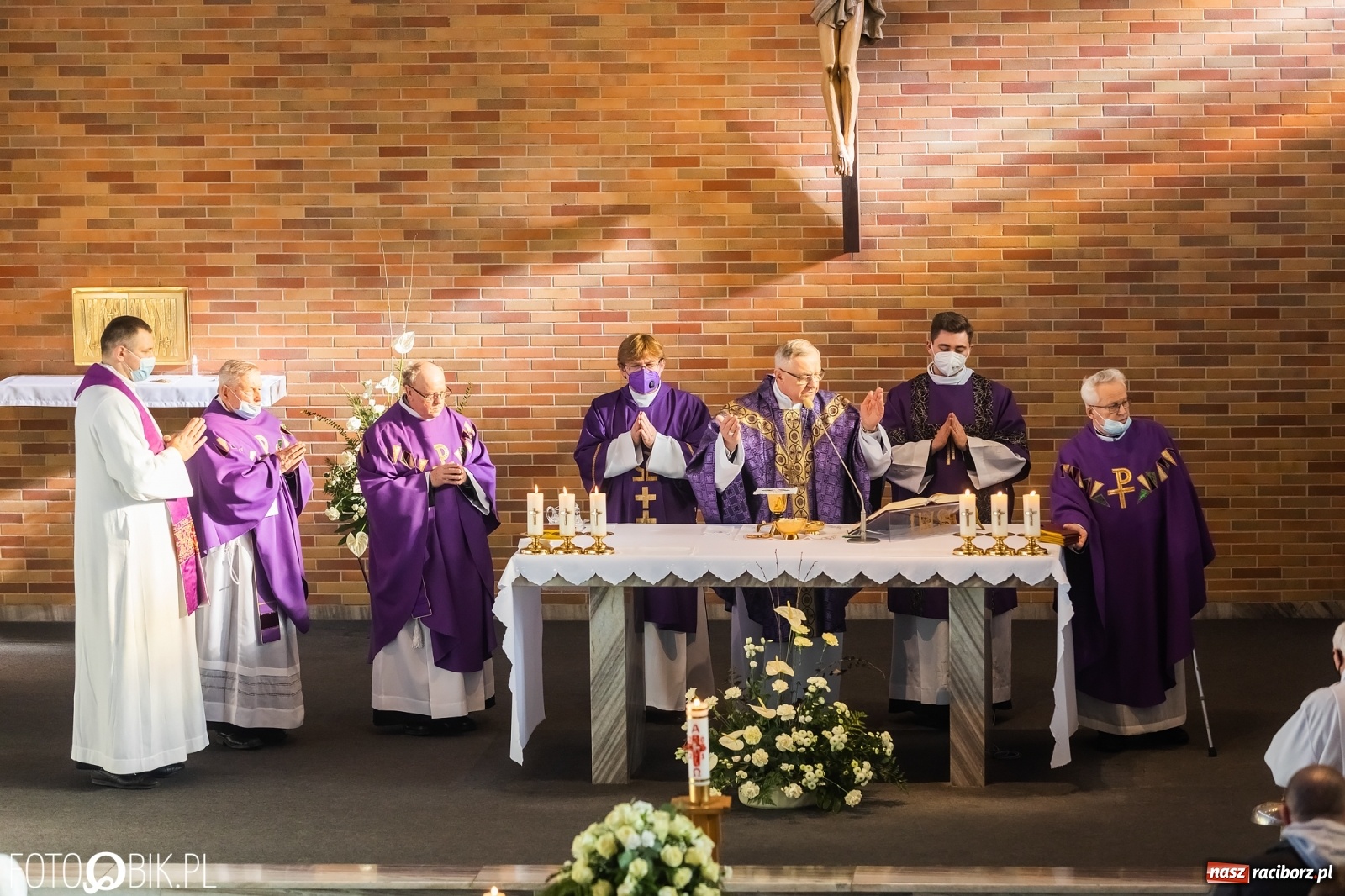 Zdjęcie w galerii na portalu naszraciborz.pl: Ostatnie pożegnanie siostry Antonii z klasztoru Annuntiata [FOTO i WIDEO] wiadomości z regionu