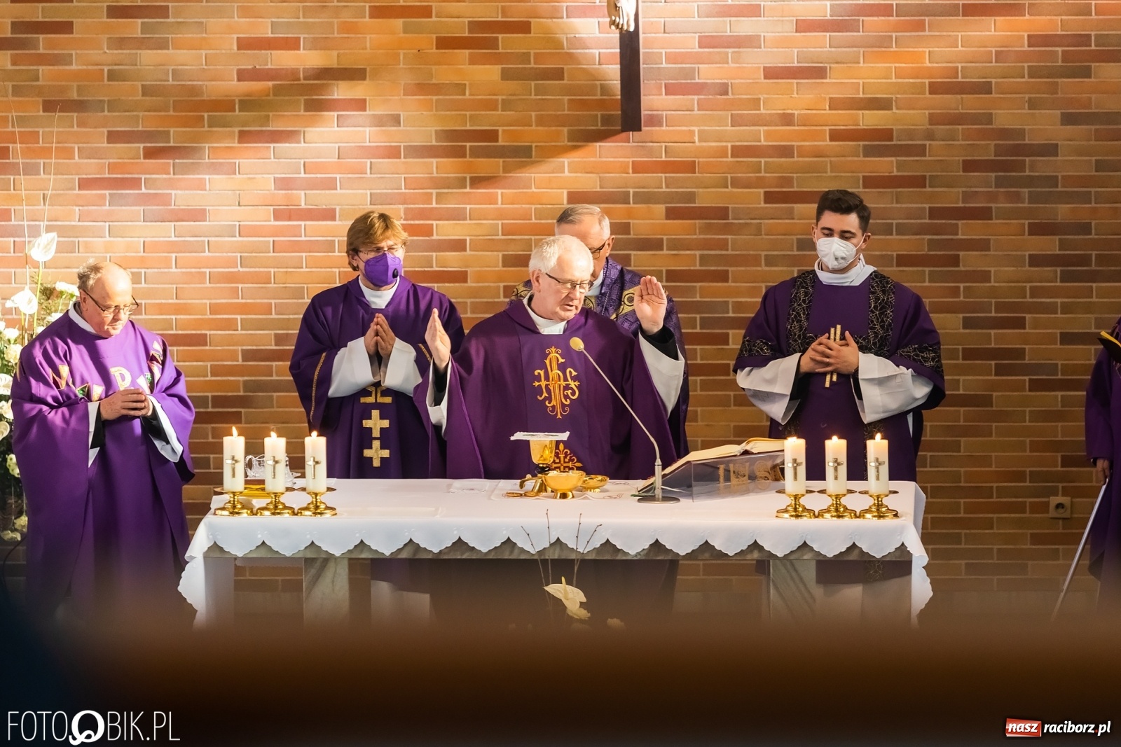 Zdjęcie w galerii na portalu naszraciborz.pl: Ostatnie pożegnanie siostry Antonii z klasztoru Annuntiata [FOTO i WIDEO] wiadomości z regionu