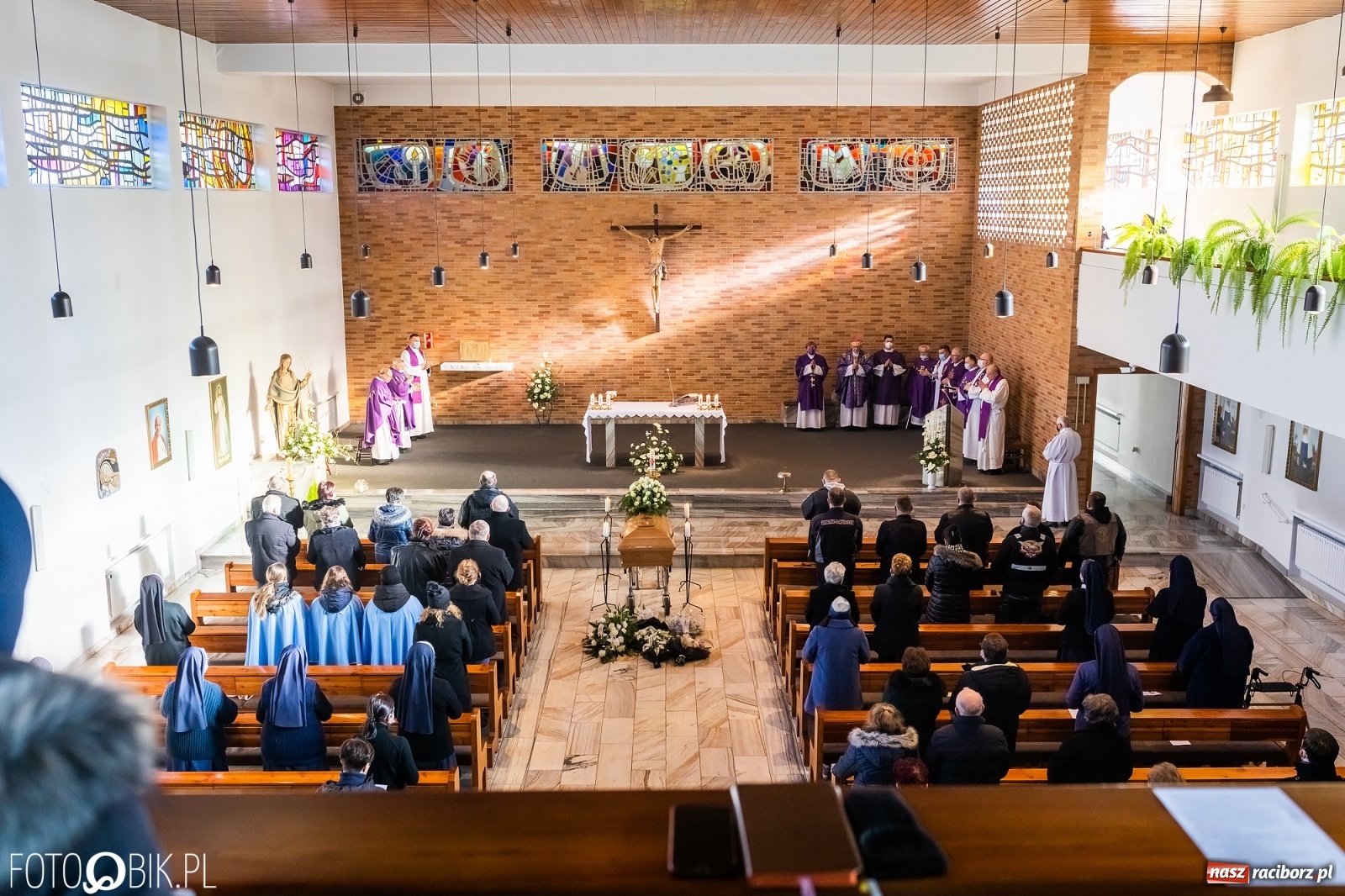 Zdjęcie w galerii na portalu naszraciborz.pl: Ostatnie pożegnanie siostry Antonii z klasztoru Annuntiata [FOTO i WIDEO] wiadomości z regionu