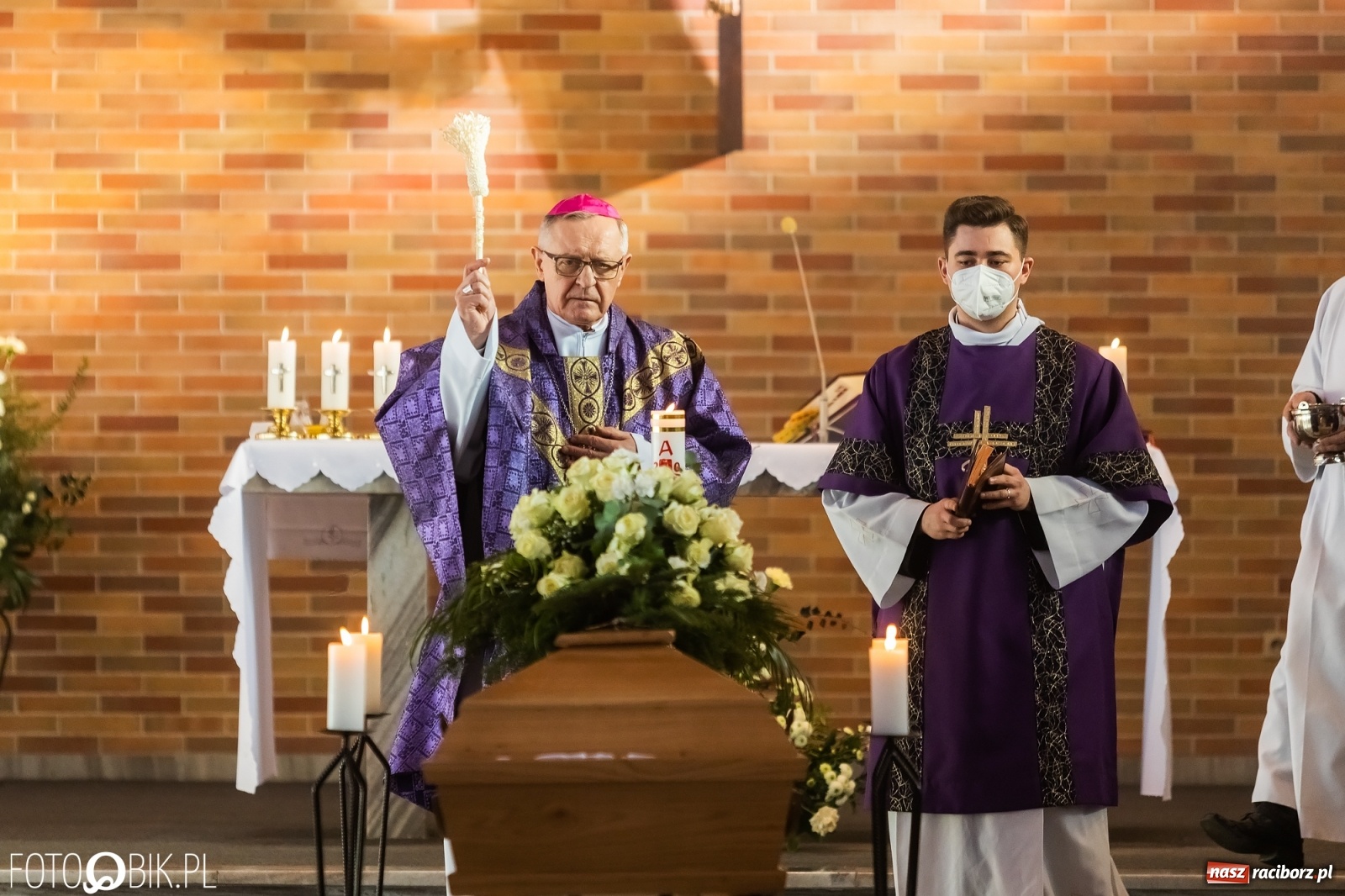 Zdjęcie w galerii na portalu naszraciborz.pl: Ostatnie pożegnanie siostry Antonii z klasztoru Annuntiata [FOTO i WIDEO] wiadomości z regionu