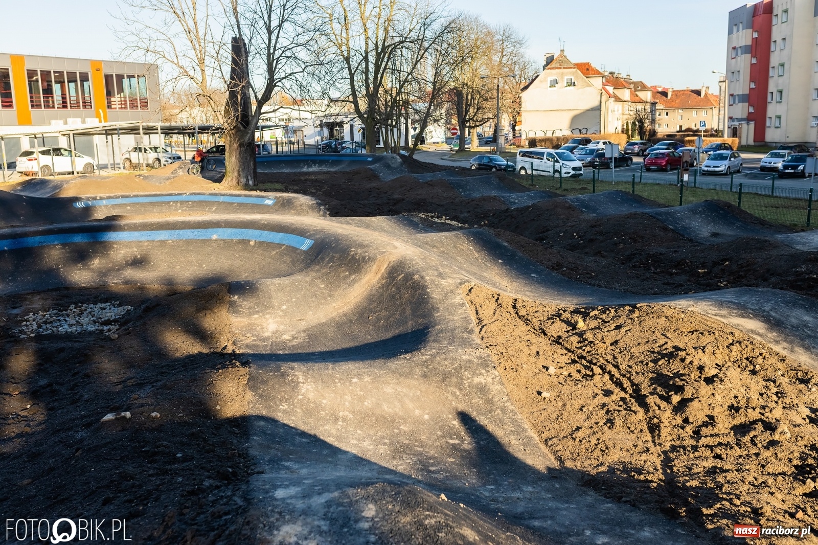Zdjęcie w galerii na portalu naszraciborz.pl: Prawie gotowy. Tak wygląda raciborski pumptrack wiadomości z regionu
