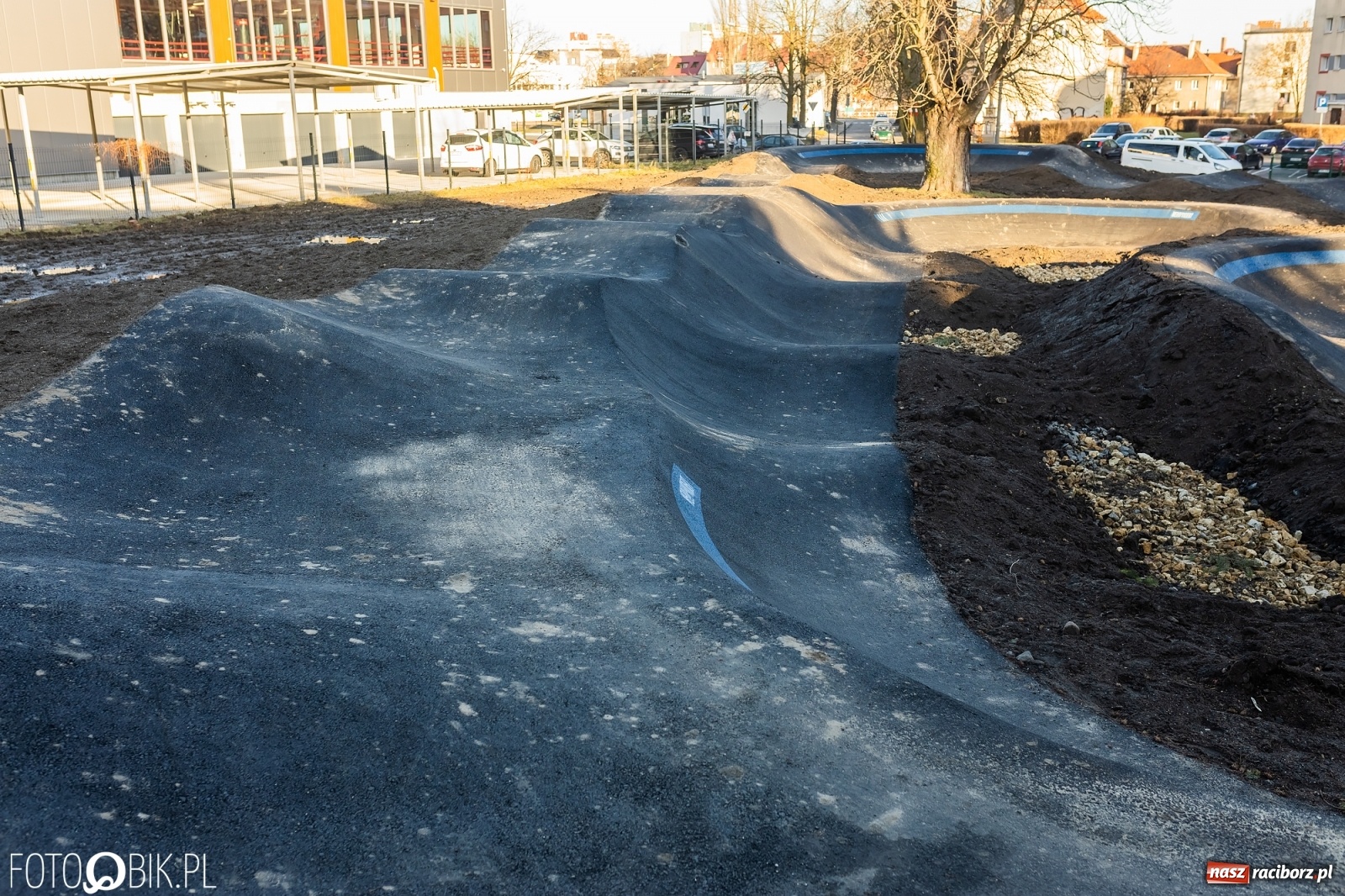 Zdjęcie w galerii na portalu naszraciborz.pl: Prawie gotowy. Tak wygląda raciborski pumptrack wiadomości z regionu