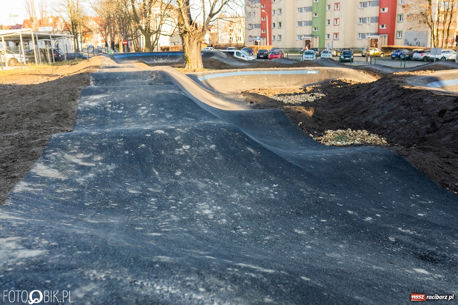 Zdjęcie w galerii na portalu naszraciborz.pl: Prawie gotowy. Tak wygląda raciborski pumptrack wiadomości z regionu