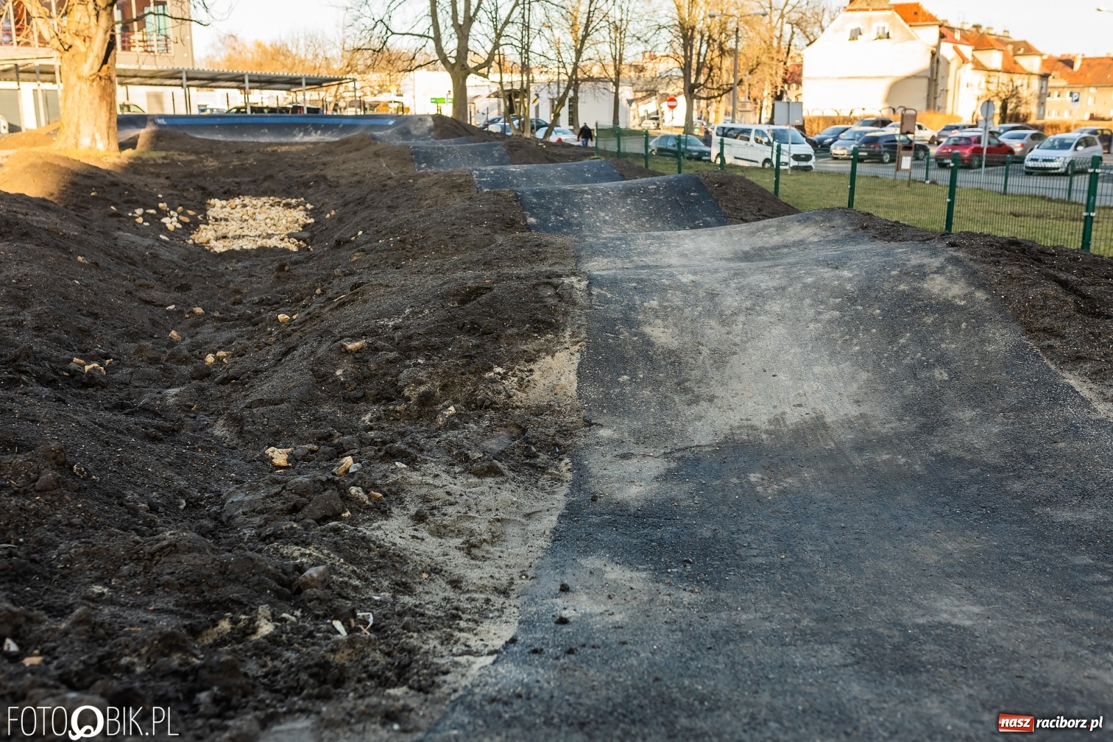 Zdjęcie w galerii na portalu naszraciborz.pl: Prawie gotowy. Tak wygląda raciborski pumptrack wiadomości z regionu