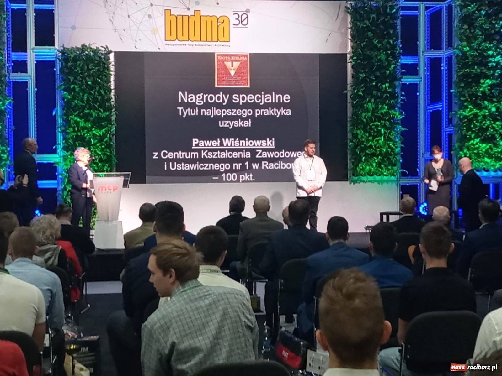 Zdjęcie w galerii na portalu naszraciborz.pl: Najlepszy praktyk w Polsce uczy się w CKZiU nr 1 w Raciborzu wiadomości z regionu