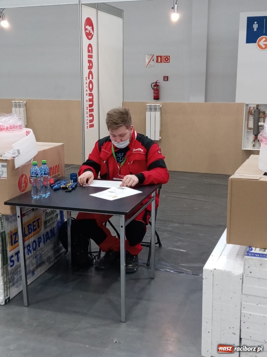 Zdjęcie w galerii na portalu naszraciborz.pl: Najlepszy praktyk w Polsce uczy się w CKZiU nr 1 w Raciborzu wiadomości z regionu