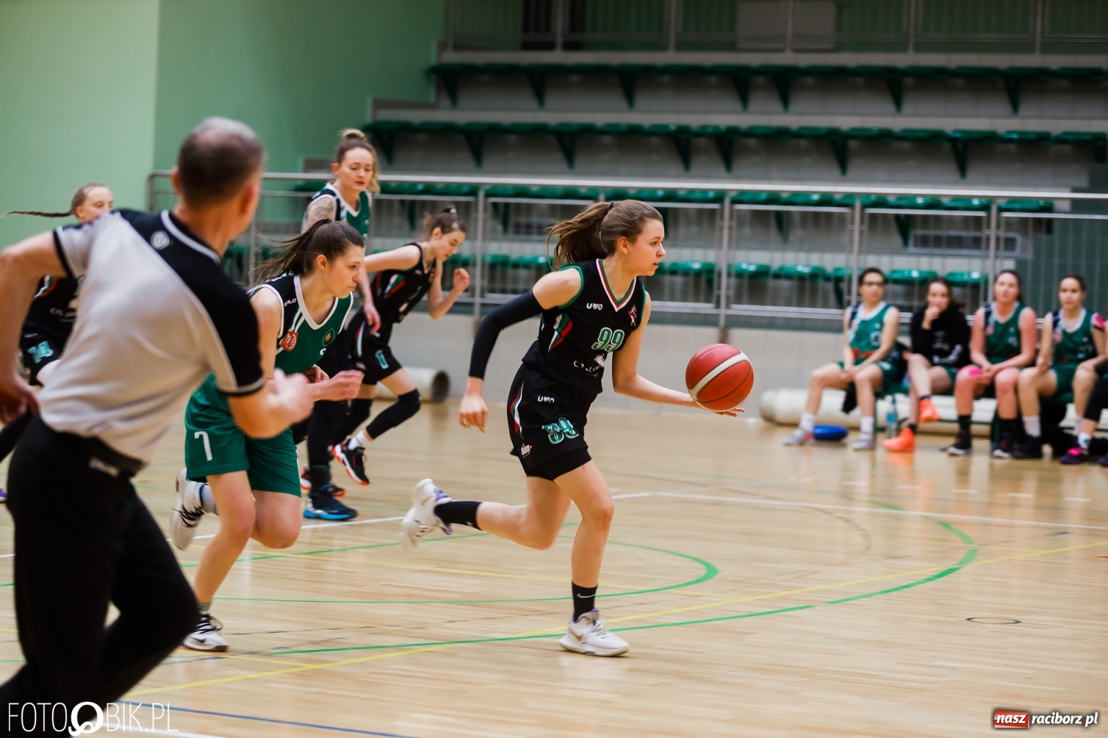 Zdjęcie w galerii na portalu naszraciborz.pl: Do pięciu razy sztuka. RKK AZS pokonał Zagłębie Sosnowiec [FOTO i WIDEO] wiadomości z regionu