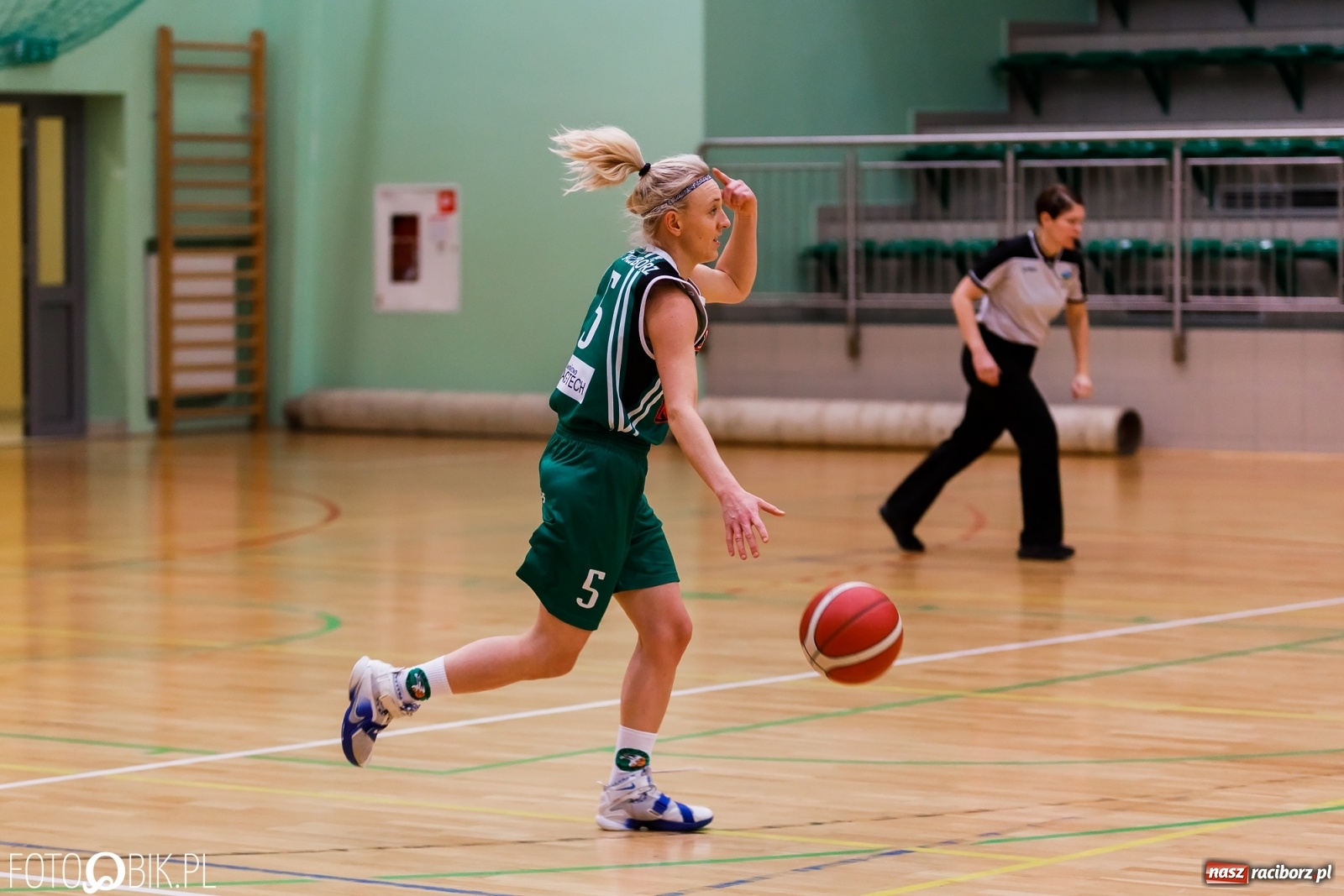 Zdjęcie w galerii na portalu naszraciborz.pl: Do pięciu razy sztuka. RKK AZS pokonał Zagłębie Sosnowiec [FOTO i WIDEO] wiadomości z regionu