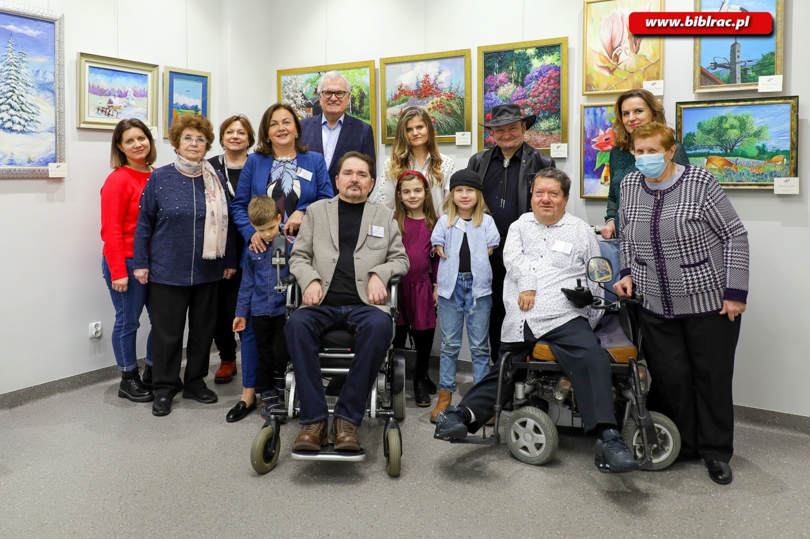 Zdjęcie w galerii na portalu naszraciborz.pl: Czterech artystów pokazało swoje umiejętności na wyjątkowym wernisażu [relacja MIPBP] wiadomości z regionu