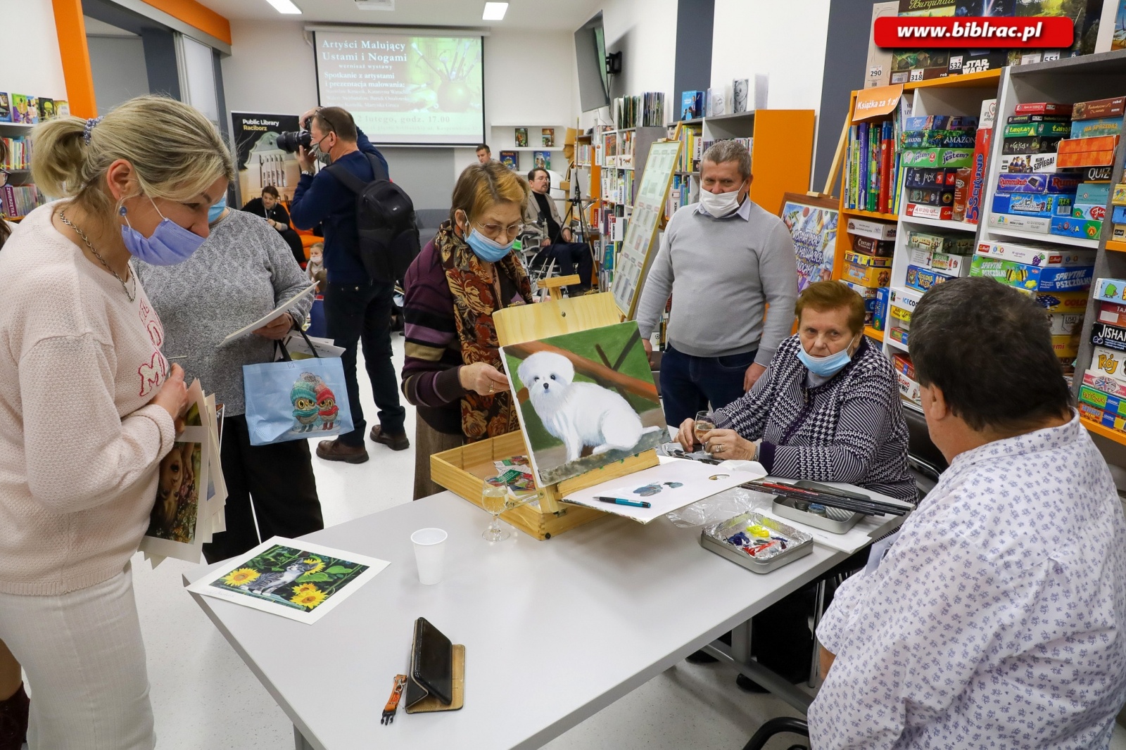 Zdjęcie w galerii na portalu naszraciborz.pl: Czterech artystów pokazało swoje umiejętności na wyjątkowym wernisażu [relacja MIPBP] wiadomości z regionu