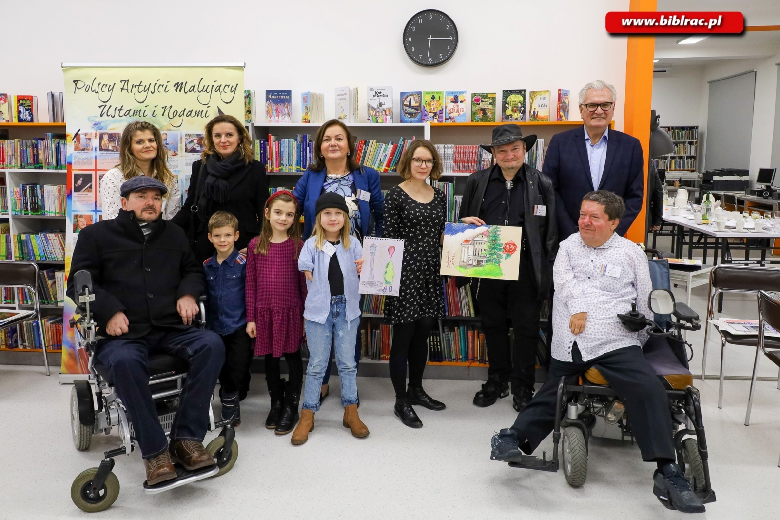 Zdjęcie w galerii na portalu naszraciborz.pl: Czterech artystów pokazało swoje umiejętności na wyjątkowym wernisażu [relacja MIPBP] wiadomości z regionu