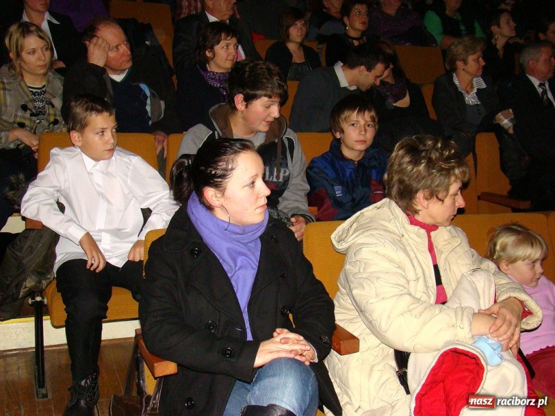 Zdjęcie w galerii na portalu naszraciborz.pl: Cztery scherza i parada św. Marcina  wiadomości z regionu