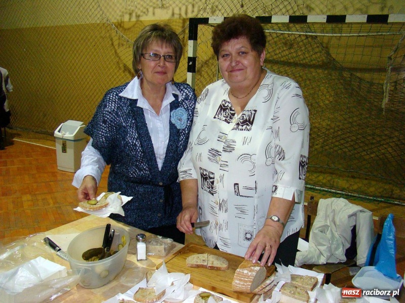 Zdjęcie w galerii na portalu naszraciborz.pl: Cztery scherza i parada św. Marcina  wiadomości z regionu