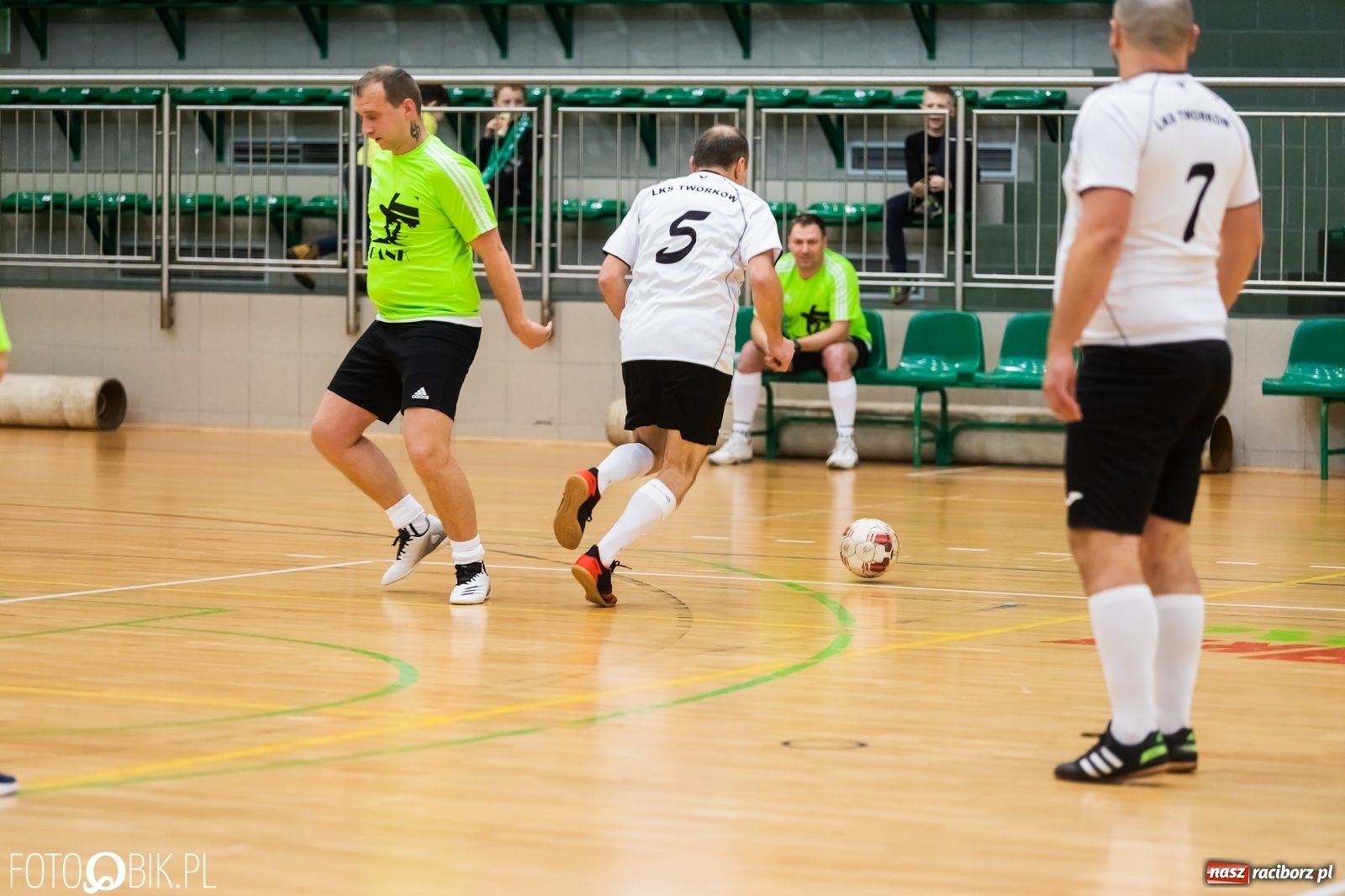 Zdjęcie w galerii na portalu naszraciborz.pl: Rodzice zawodników w rywalizacji o puchar [FOTO i WIDEO] wiadomości z regionu