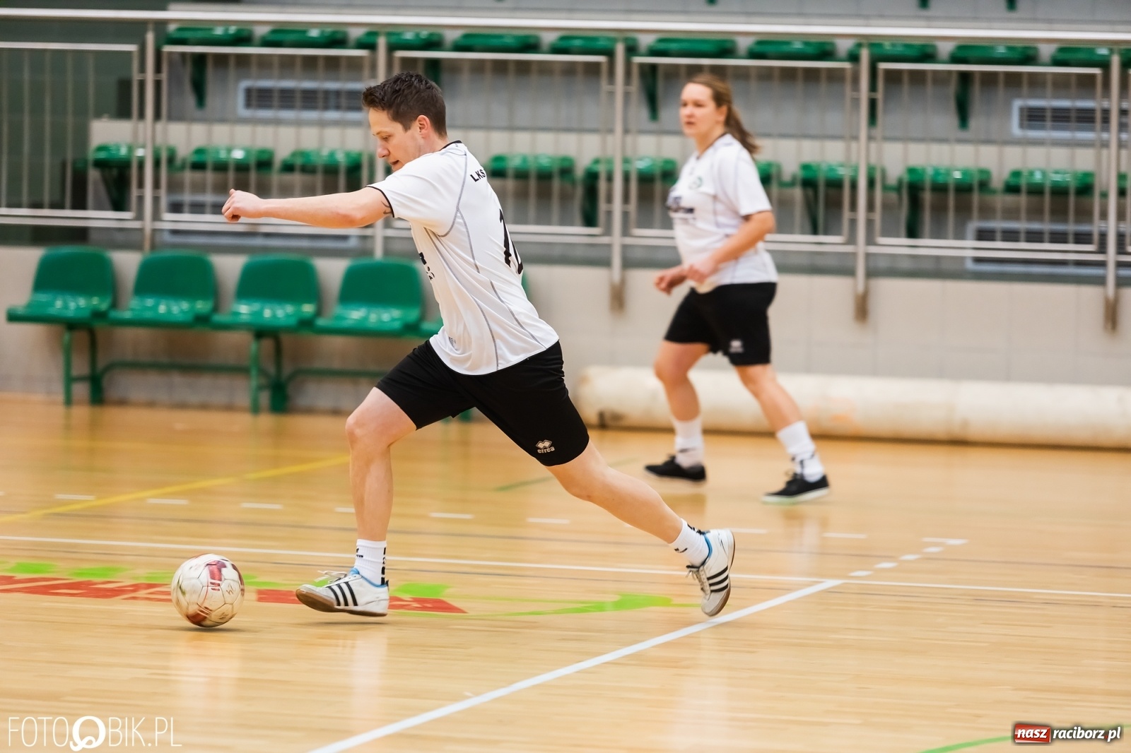 Zdjęcie w galerii na portalu naszraciborz.pl: Rodzice zawodników w rywalizacji o puchar [FOTO i WIDEO] wiadomości z regionu