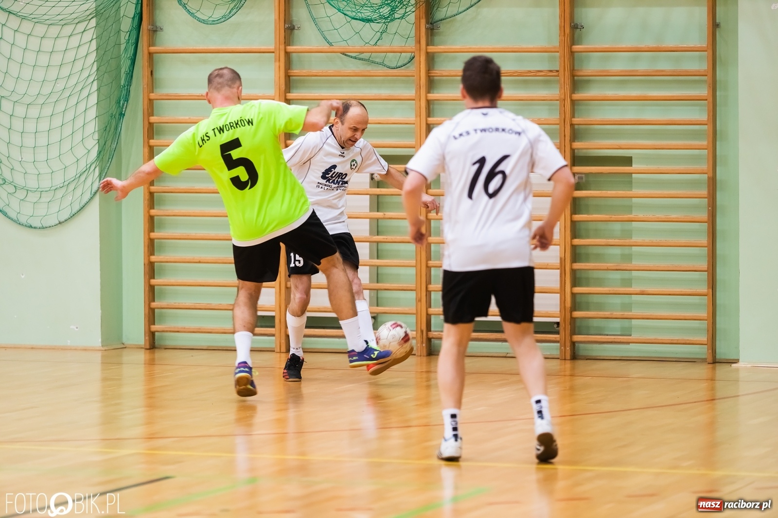 Zdjęcie w galerii na portalu naszraciborz.pl: Rodzice zawodników w rywalizacji o puchar [FOTO i WIDEO] wiadomości z regionu