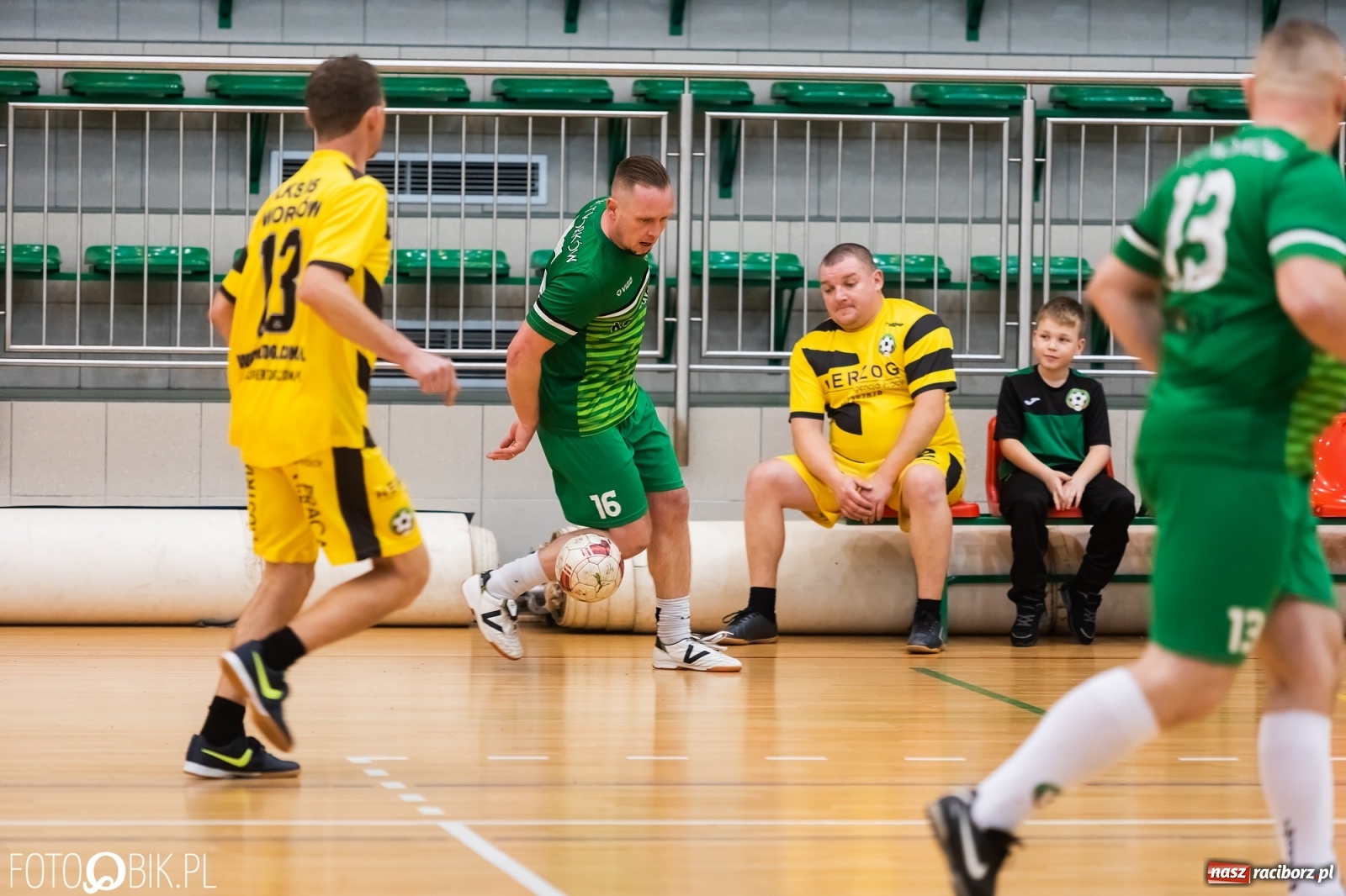 Zdjęcie w galerii na portalu naszraciborz.pl: Rodzice zawodników w rywalizacji o puchar [FOTO i WIDEO] wiadomości z regionu