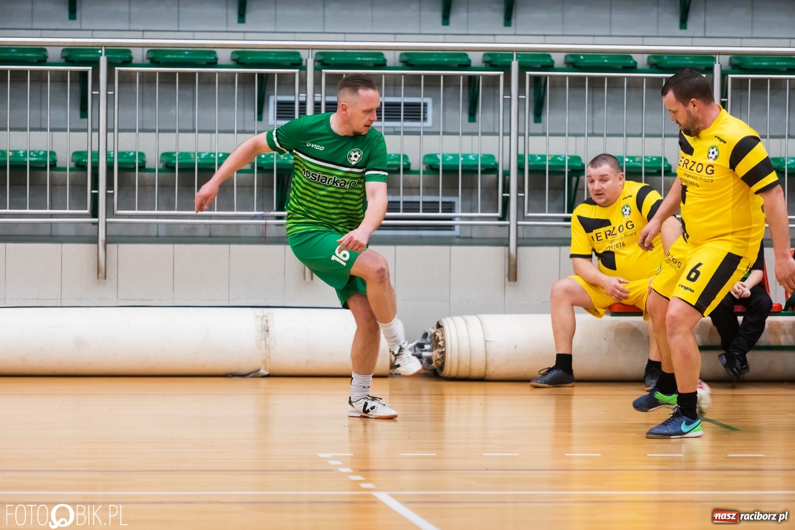 Zdjęcie w galerii na portalu naszraciborz.pl: Rodzice zawodników w rywalizacji o puchar [FOTO i WIDEO] wiadomości z regionu