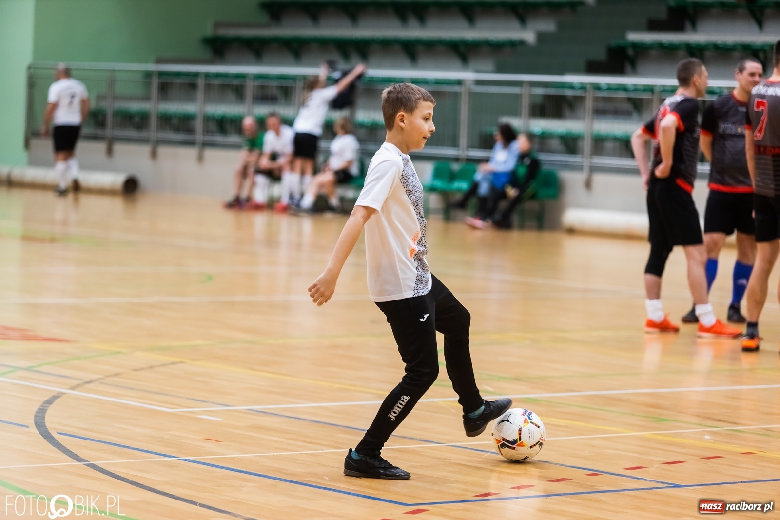 Zdjęcie w galerii na portalu naszraciborz.pl: Rodzice zawodników w rywalizacji o puchar [FOTO i WIDEO] wiadomości z regionu
