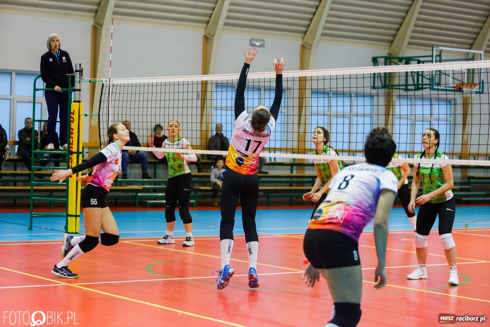 Zdjęcie w galerii na portalu naszraciborz.pl: Siatkarki Krzanowic znów zwycięskie. Częstochowa pokonana! [FOTO i WIDEO] wiadomości z regionu