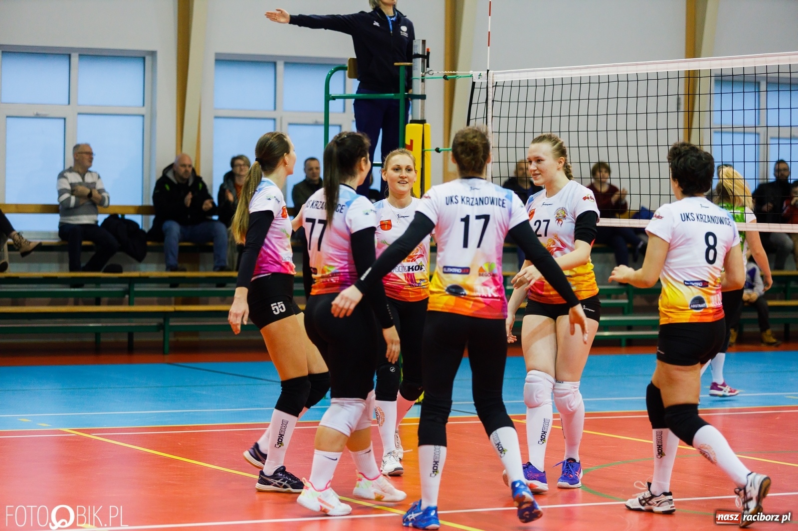 Zdjęcie w galerii na portalu naszraciborz.pl: Siatkarki Krzanowic znów zwycięskie. Częstochowa pokonana! [FOTO i WIDEO] wiadomości z regionu