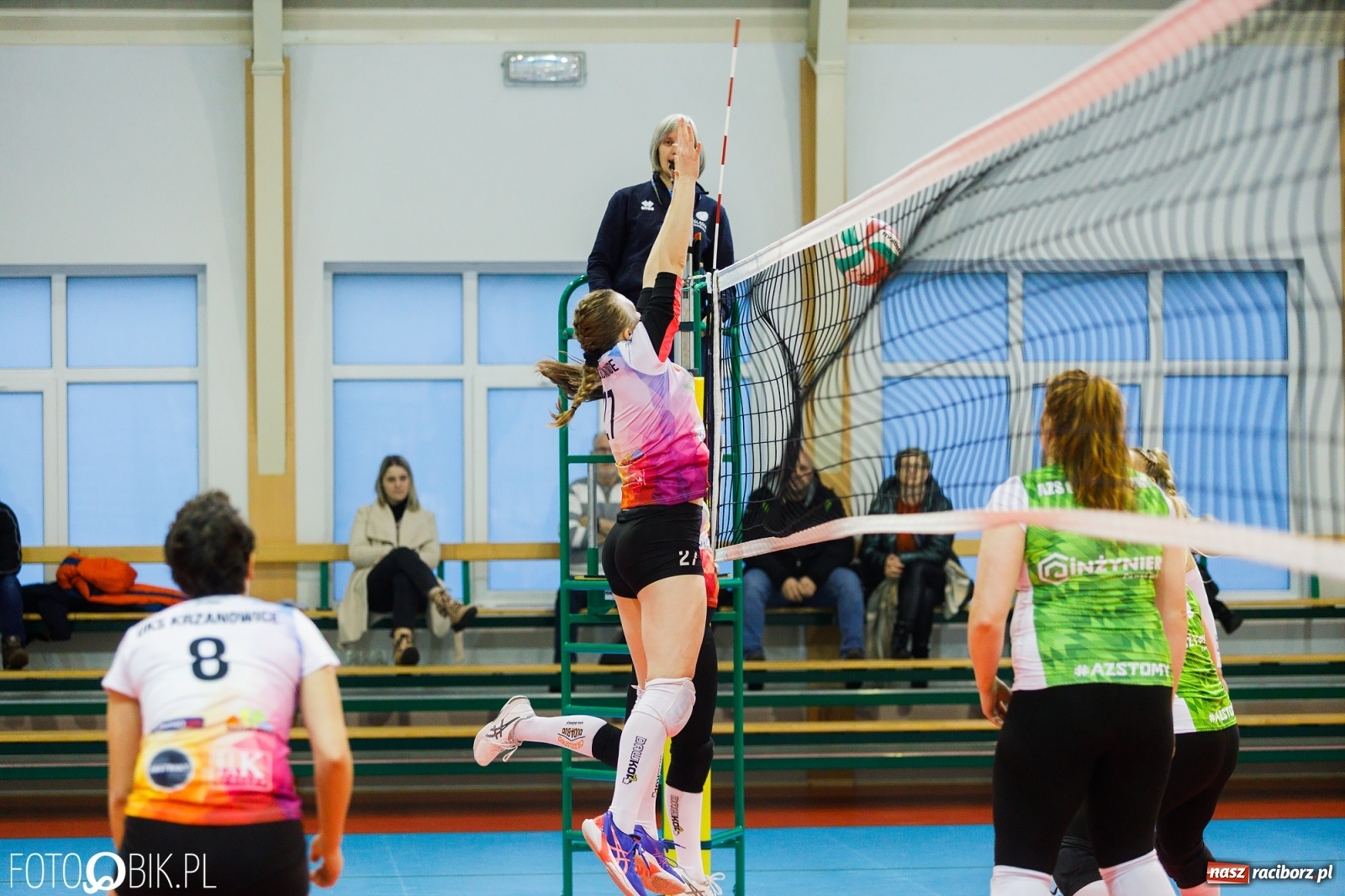 Zdjęcie w galerii na portalu naszraciborz.pl: Siatkarki Krzanowic znów zwycięskie. Częstochowa pokonana! [FOTO i WIDEO] wiadomości z regionu