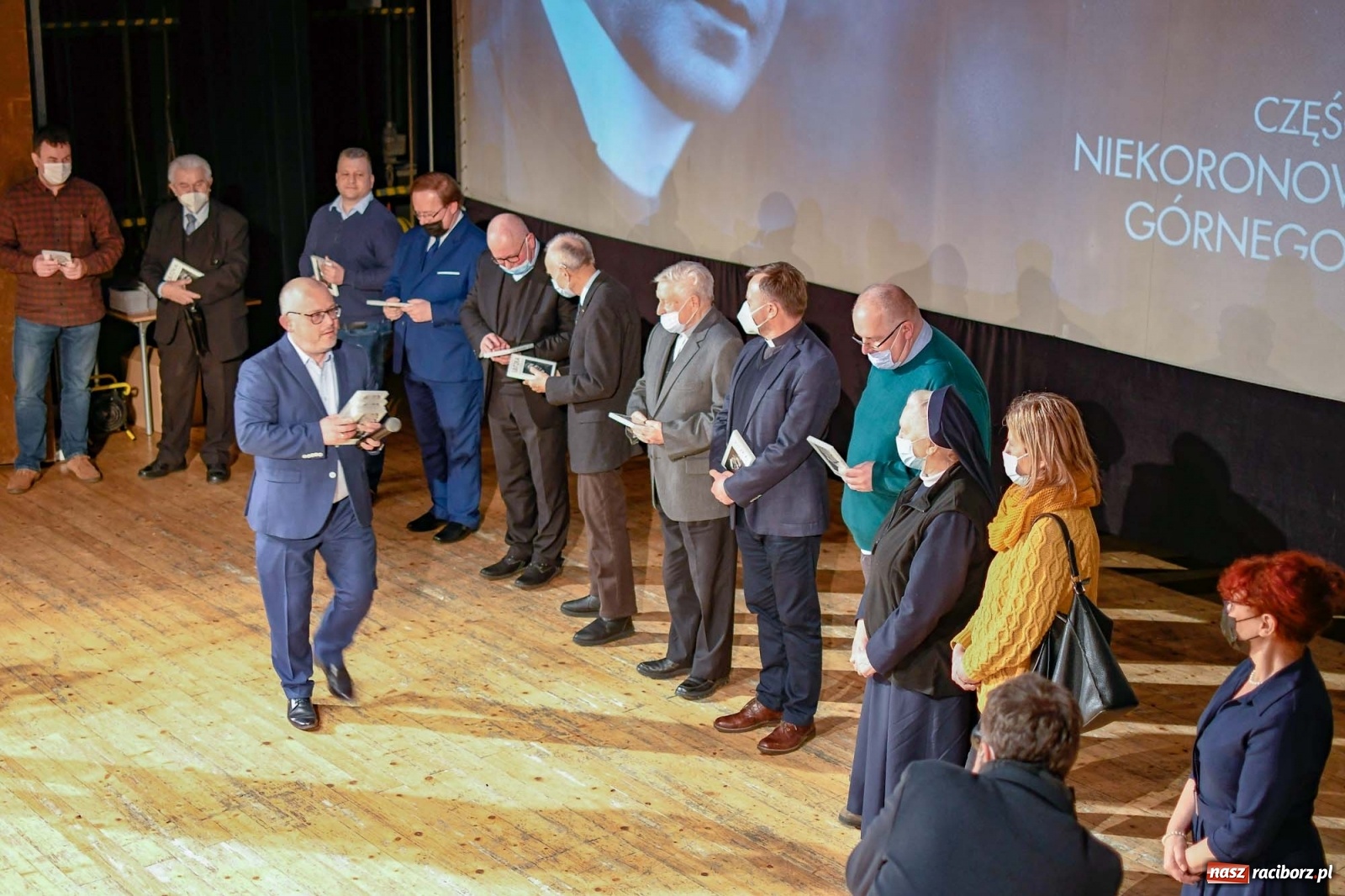 Zdjęcie w galerii na portalu naszraciborz.pl: Niekoronowany król Górnego Śląska. Ulitzka po premierze wiadomości z regionu