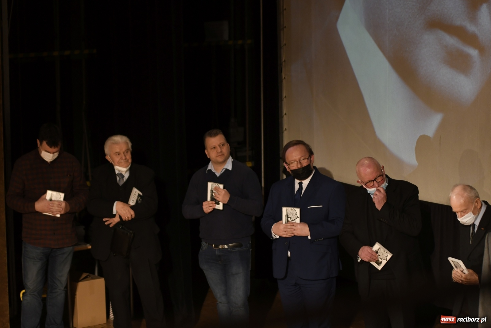 Zdjęcie w galerii na portalu naszraciborz.pl: Niekoronowany król Górnego Śląska. Ulitzka po premierze wiadomości z regionu