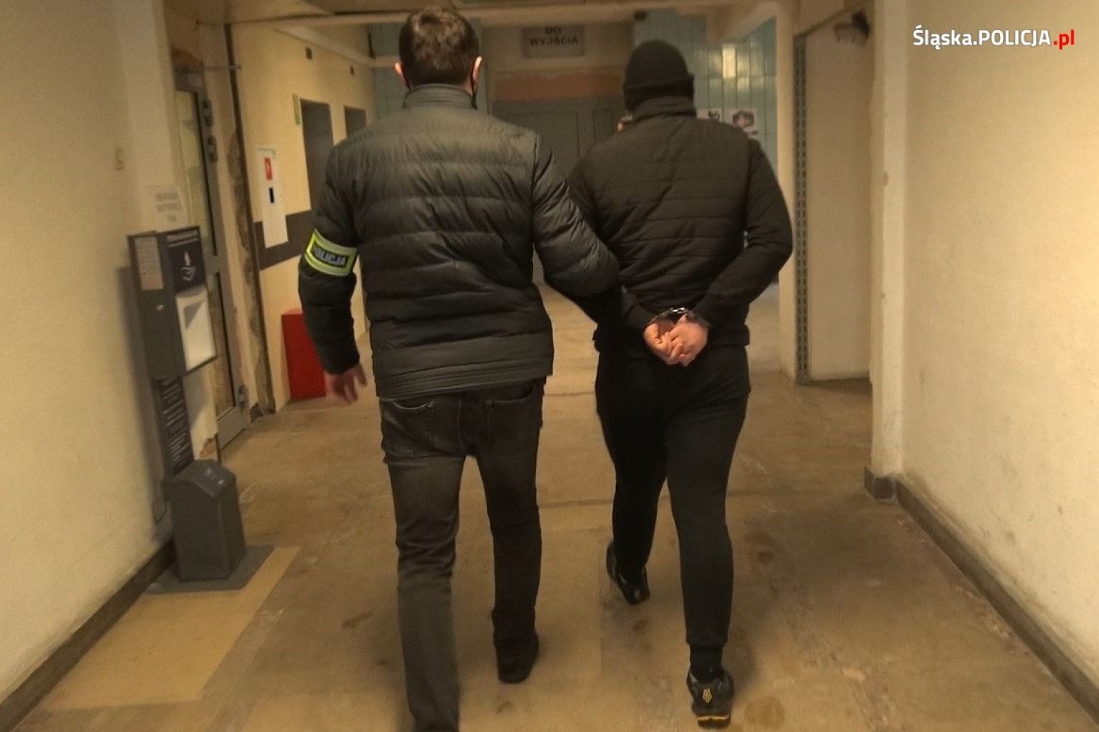 Zdjęcie w galerii na portalu naszraciborz.pl: Narkobiznes w Syryni - plantacja konopi jako pralnia. Trzech raciborzan w areszcie [FOTO] wiadomości z regionu