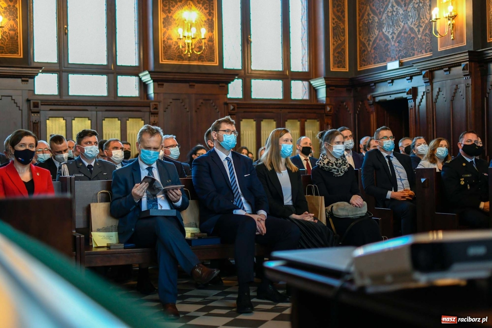 Zdjęcie w galerii na portalu naszraciborz.pl: Historyczny moment w dziejach Raciborza. Gmach dawnego Sądu Krajowego odzyskał pierwotne funkcje [FOTO i WIDEO] wiadomości z regionu