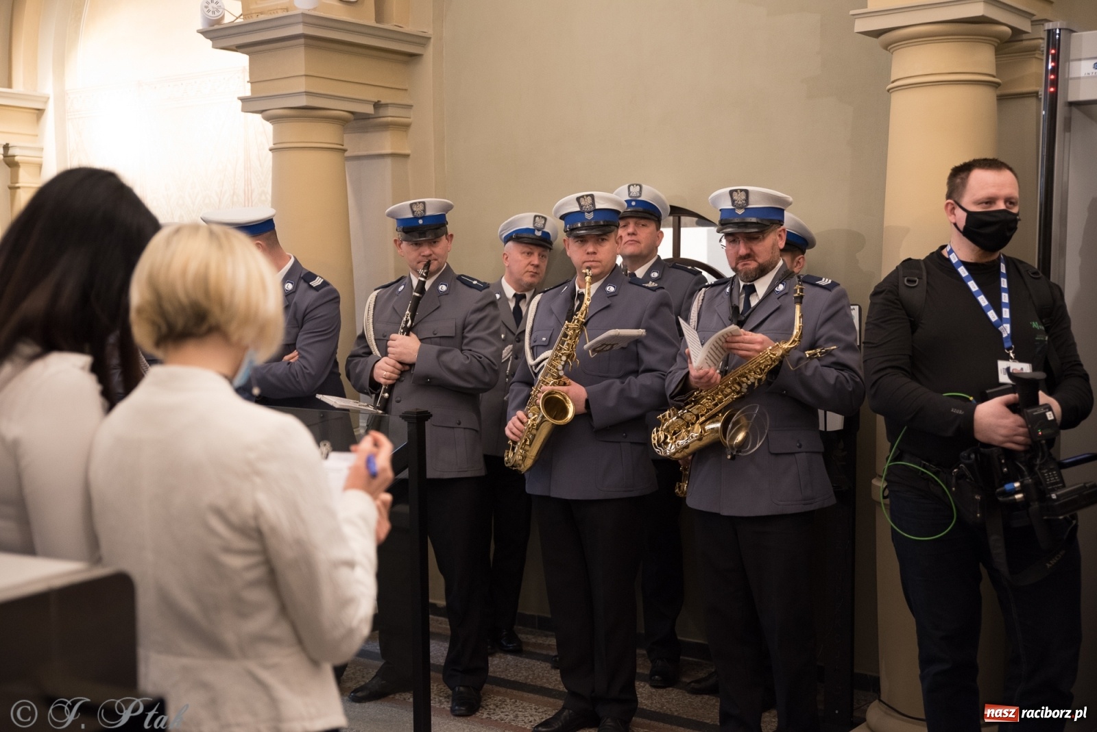 Zdjęcie w galerii na portalu naszraciborz.pl: Historyczny moment w dziejach Raciborza. Gmach dawnego Sądu Krajowego odzyskał pierwotne funkcje [FOTO i WIDEO] wiadomości z regionu