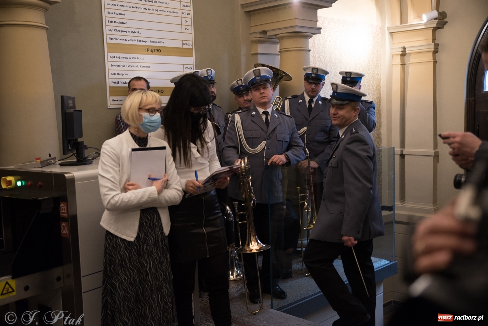 Zdjęcie w galerii na portalu naszraciborz.pl: Historyczny moment w dziejach Raciborza. Gmach dawnego Sądu Krajowego odzyskał pierwotne funkcje [FOTO i WIDEO] wiadomości z regionu