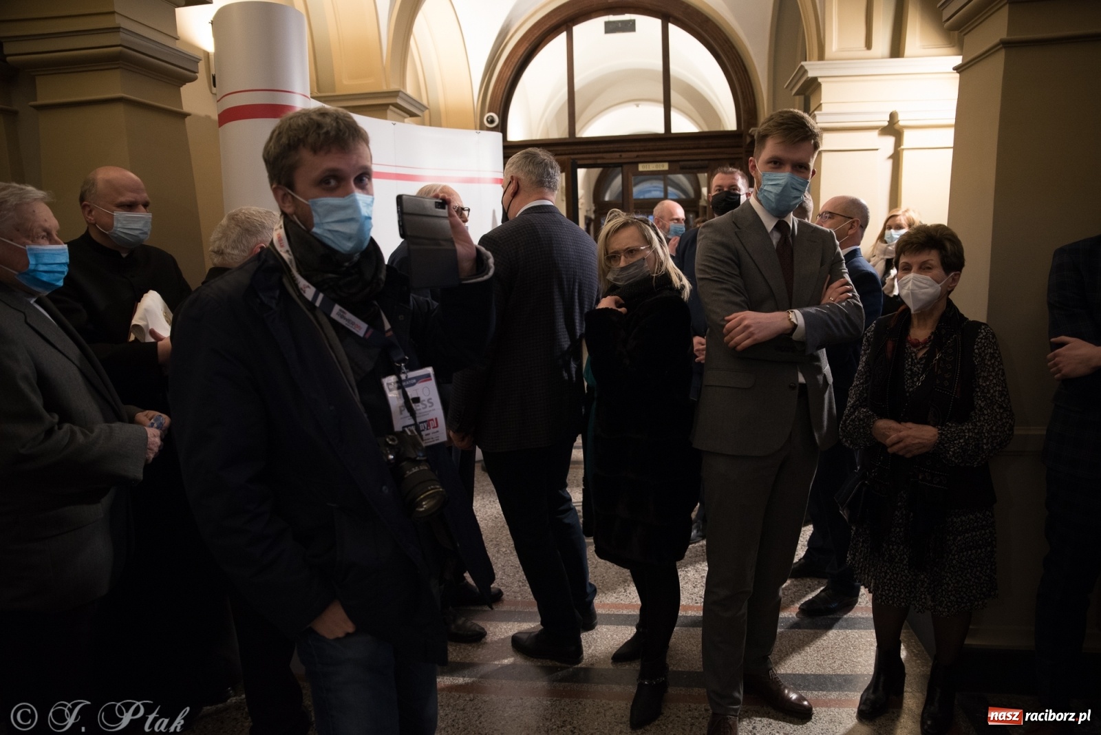 Zdjęcie w galerii na portalu naszraciborz.pl: Historyczny moment w dziejach Raciborza. Gmach dawnego Sądu Krajowego odzyskał pierwotne funkcje [FOTO i WIDEO] wiadomości z regionu