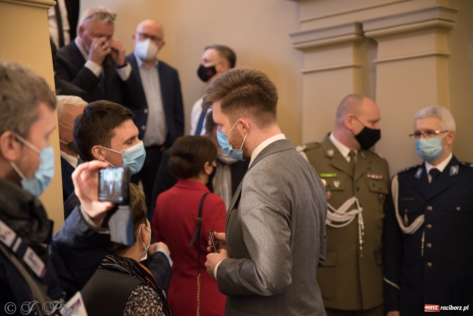 Zdjęcie w galerii na portalu naszraciborz.pl: Historyczny moment w dziejach Raciborza. Gmach dawnego Sądu Krajowego odzyskał pierwotne funkcje [FOTO i WIDEO] wiadomości z regionu