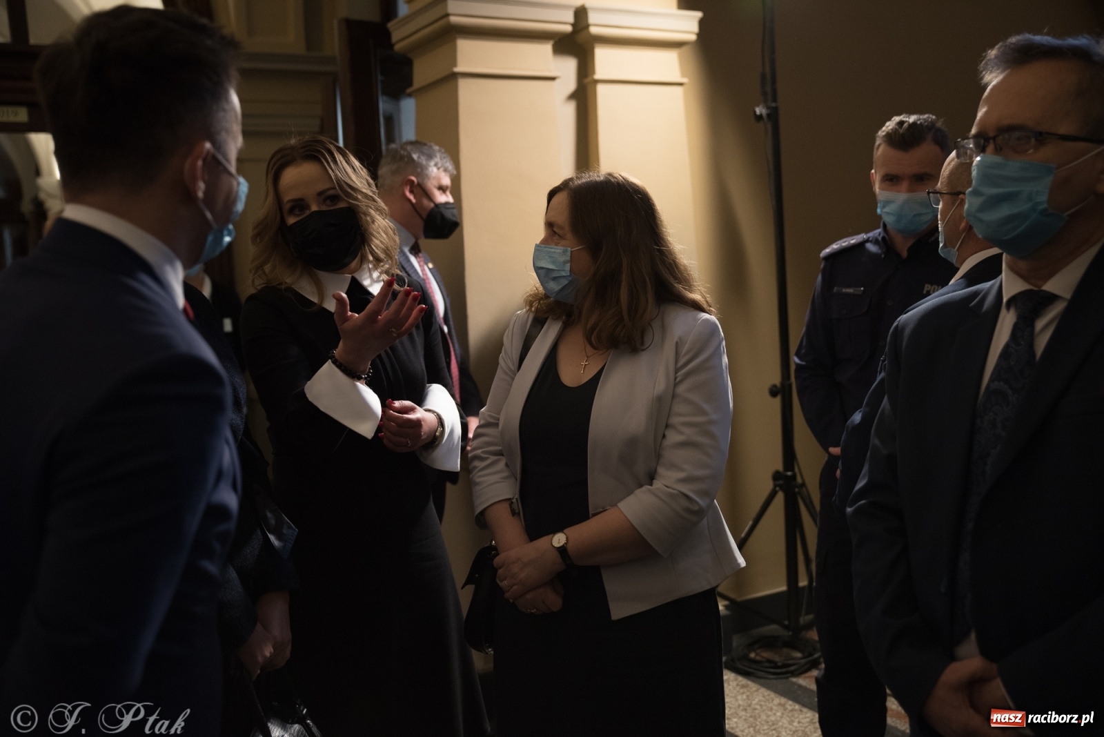 Zdjęcie w galerii na portalu naszraciborz.pl: Historyczny moment w dziejach Raciborza. Gmach dawnego Sądu Krajowego odzyskał pierwotne funkcje [FOTO i WIDEO] wiadomości z regionu