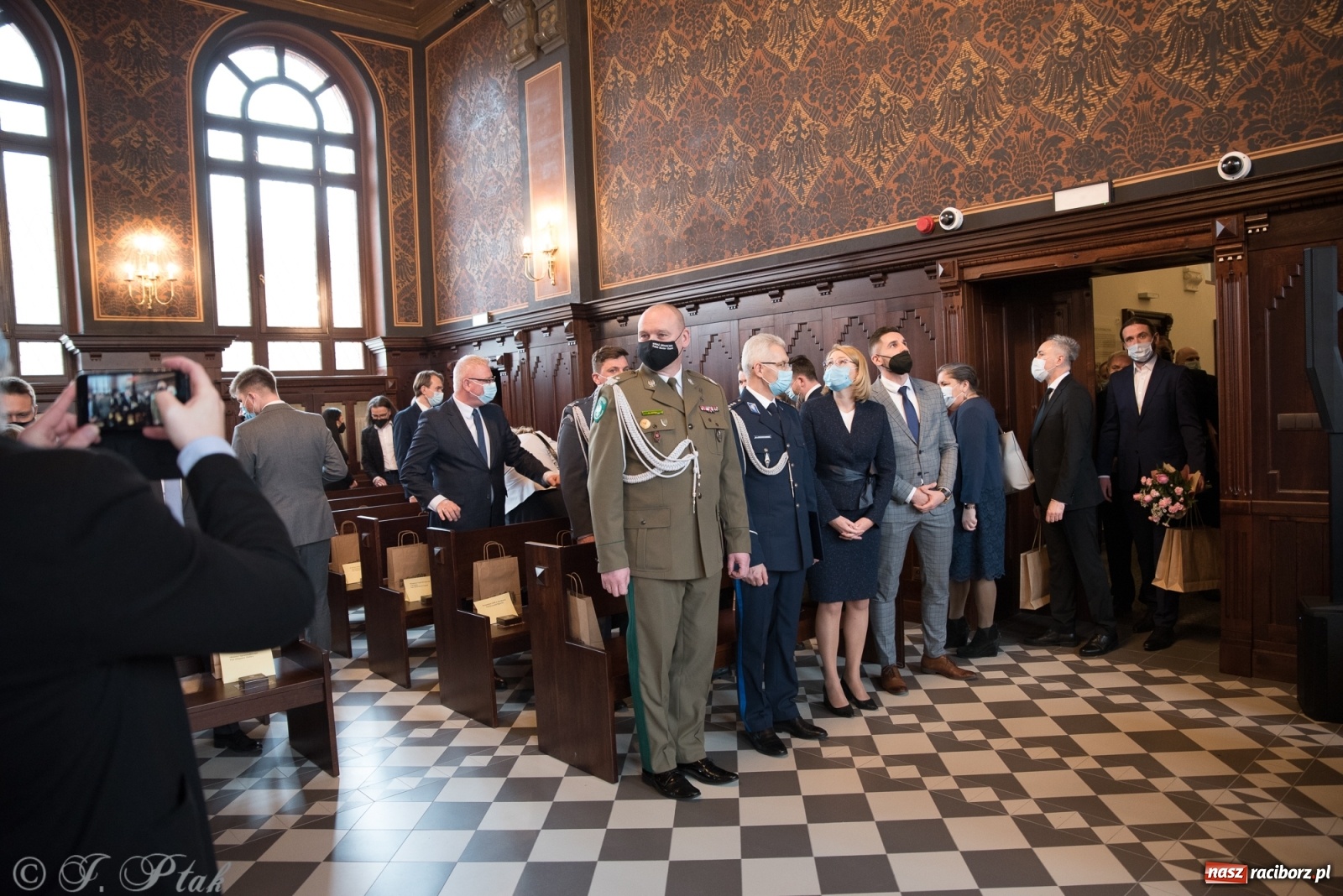 Zdjęcie w galerii na portalu naszraciborz.pl: Historyczny moment w dziejach Raciborza. Gmach dawnego Sądu Krajowego odzyskał pierwotne funkcje [FOTO i WIDEO] wiadomości z regionu