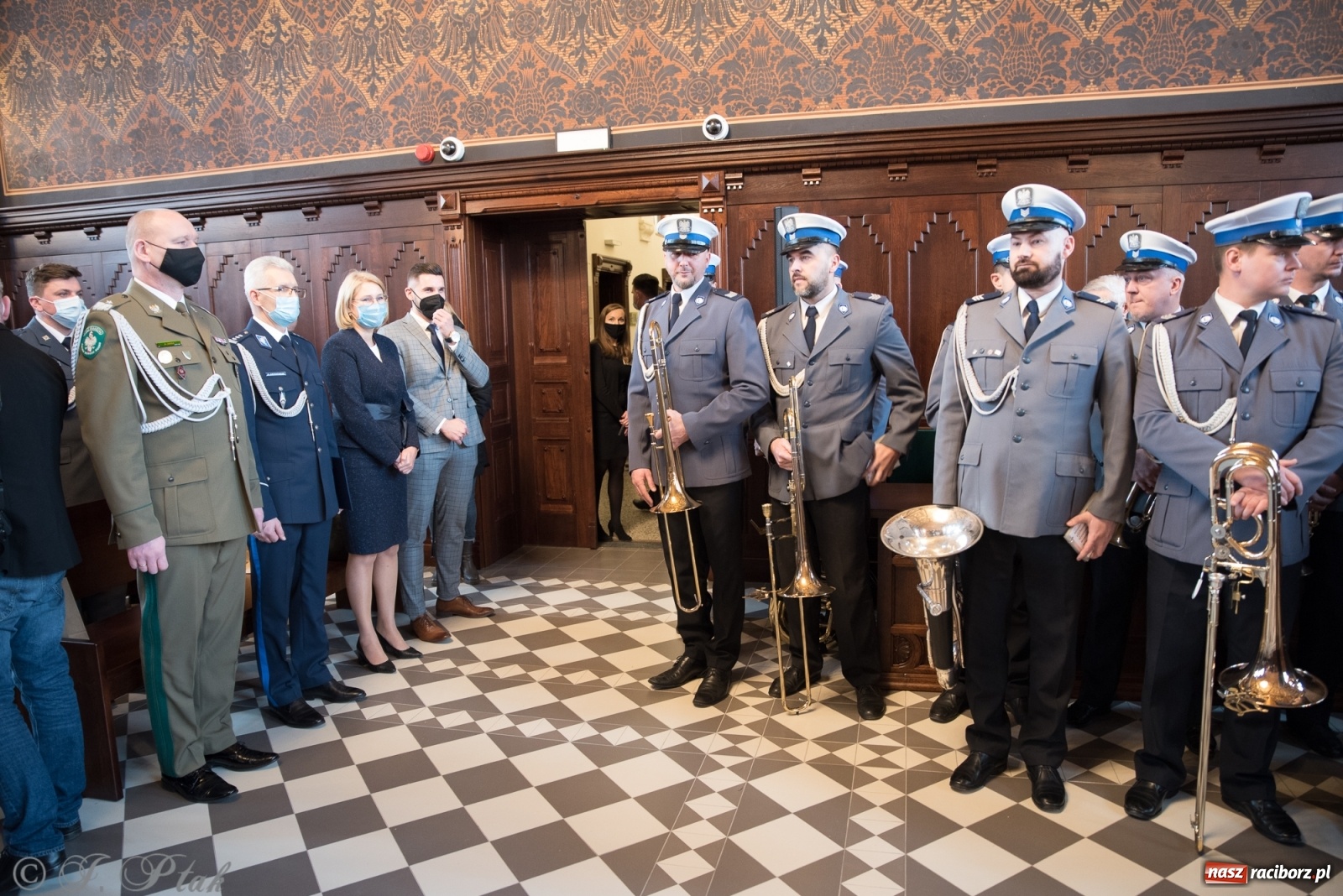 Zdjęcie w galerii na portalu naszraciborz.pl: Historyczny moment w dziejach Raciborza. Gmach dawnego Sądu Krajowego odzyskał pierwotne funkcje [FOTO i WIDEO] wiadomości z regionu