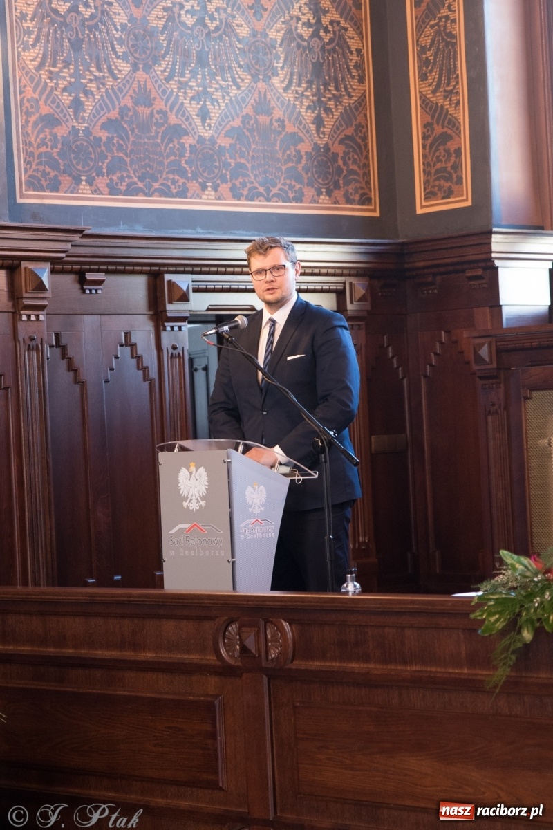 Zdjęcie w galerii na portalu naszraciborz.pl: Historyczny moment w dziejach Raciborza. Gmach dawnego Sądu Krajowego odzyskał pierwotne funkcje [FOTO i WIDEO] wiadomości z regionu