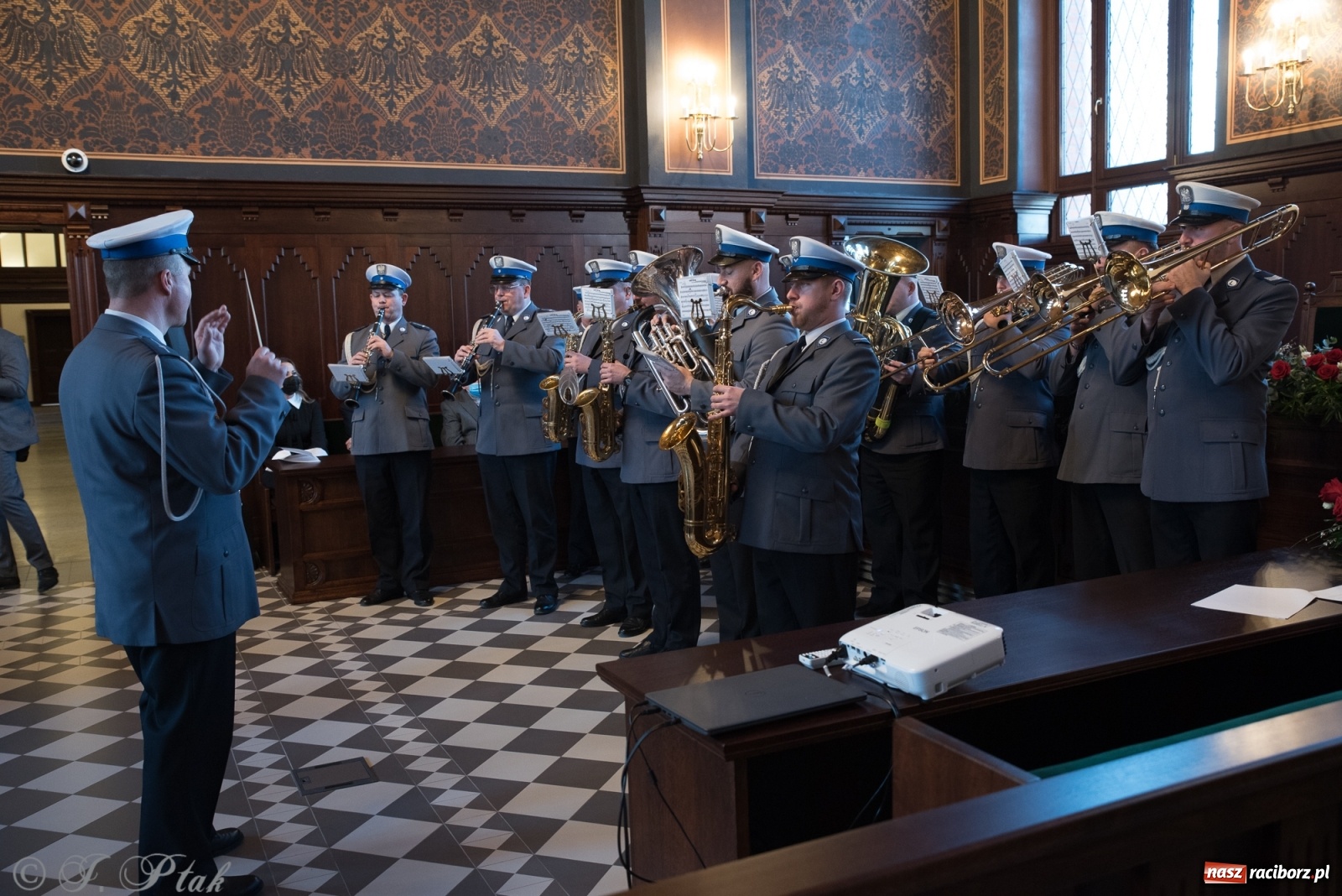 Zdjęcie w galerii na portalu naszraciborz.pl: Historyczny moment w dziejach Raciborza. Gmach dawnego Sądu Krajowego odzyskał pierwotne funkcje [FOTO i WIDEO] wiadomości z regionu